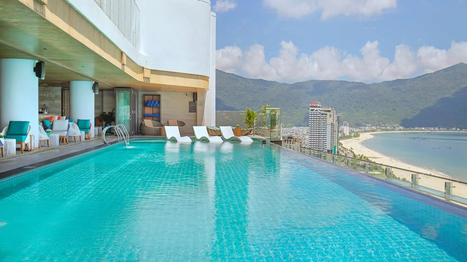 Radisson Hotel Danang